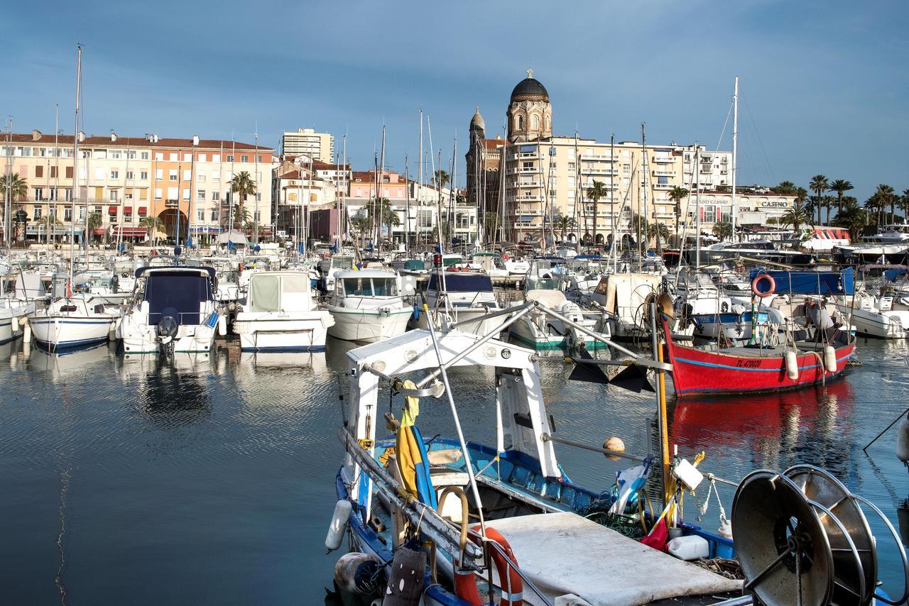Saint-Raphaël Domitys La Palombineアパートホテル エクステリア 写真